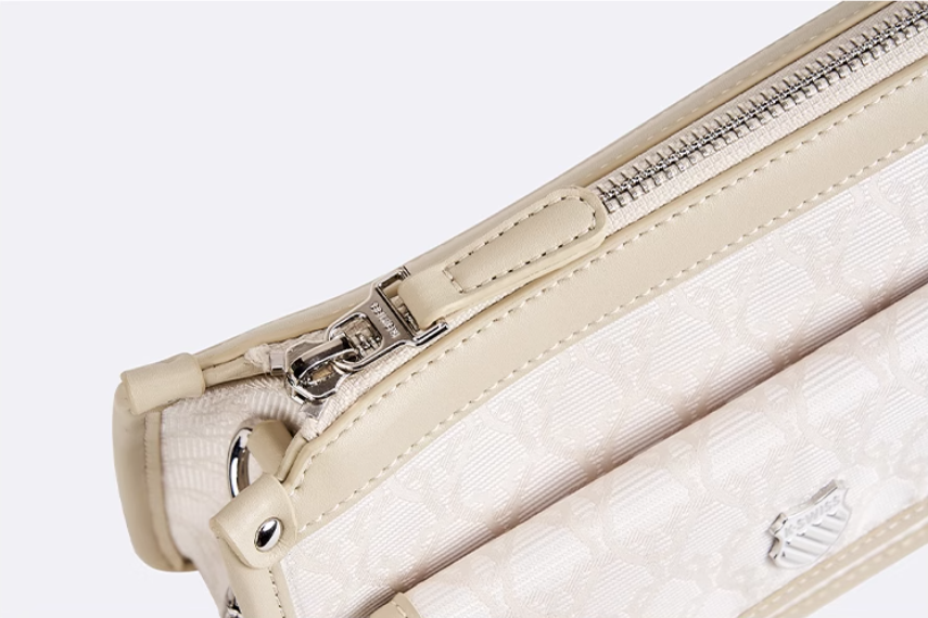 CROSSBODY BAG 單肩小包