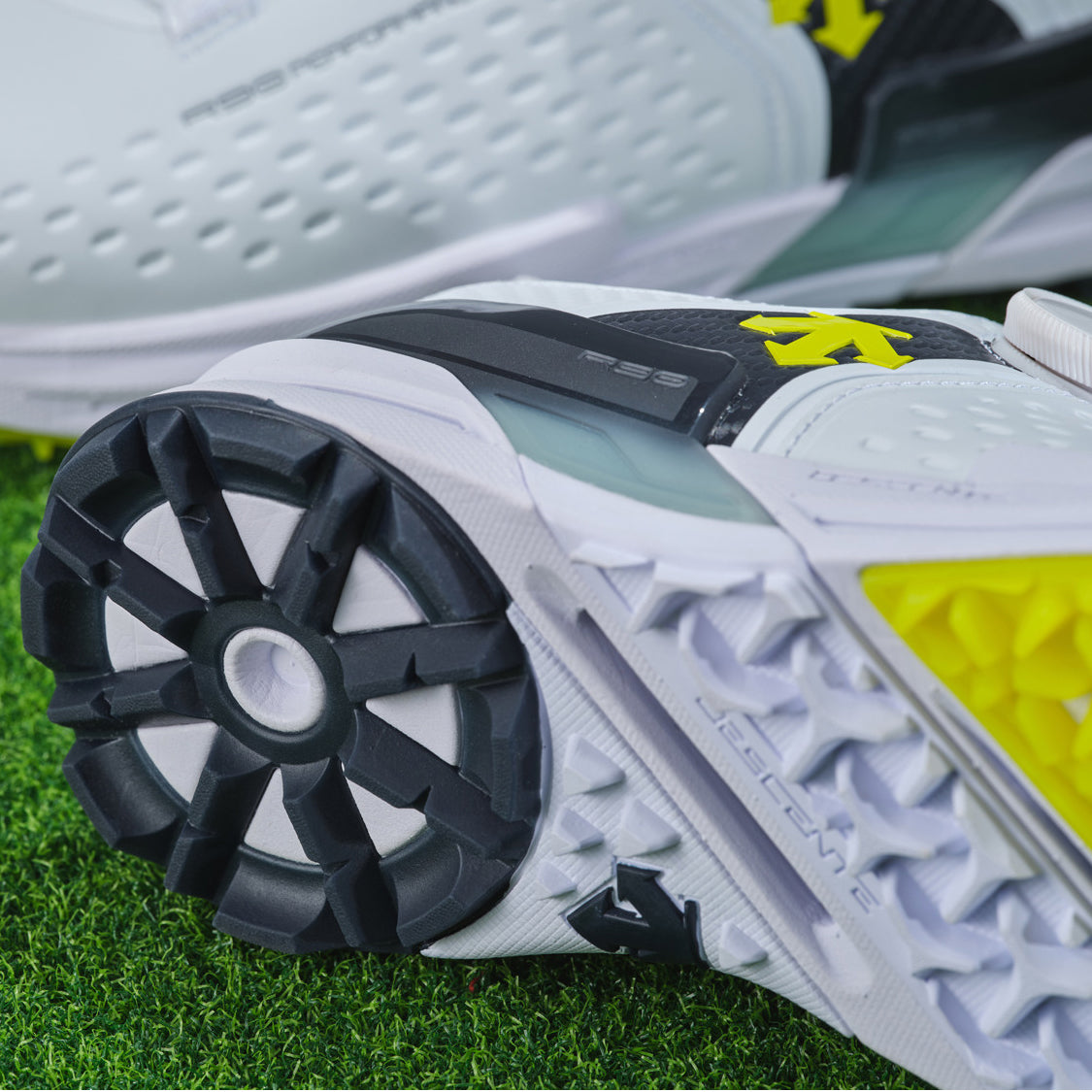 M R90 BOA® 男士 高爾夫球鞋(贈送品牌鞋包)