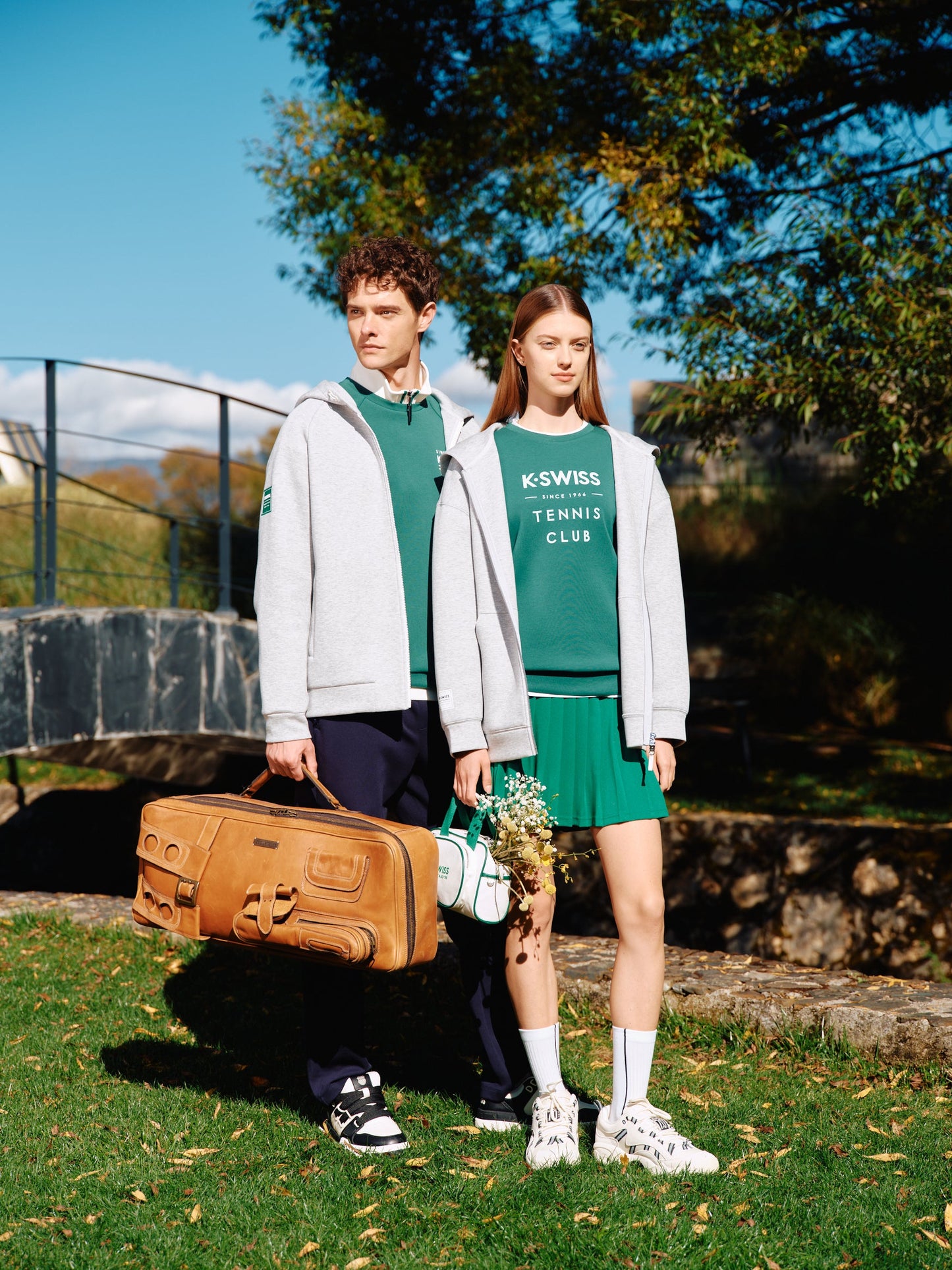 KNIT HOODIE JACKET 女士 連帽外套