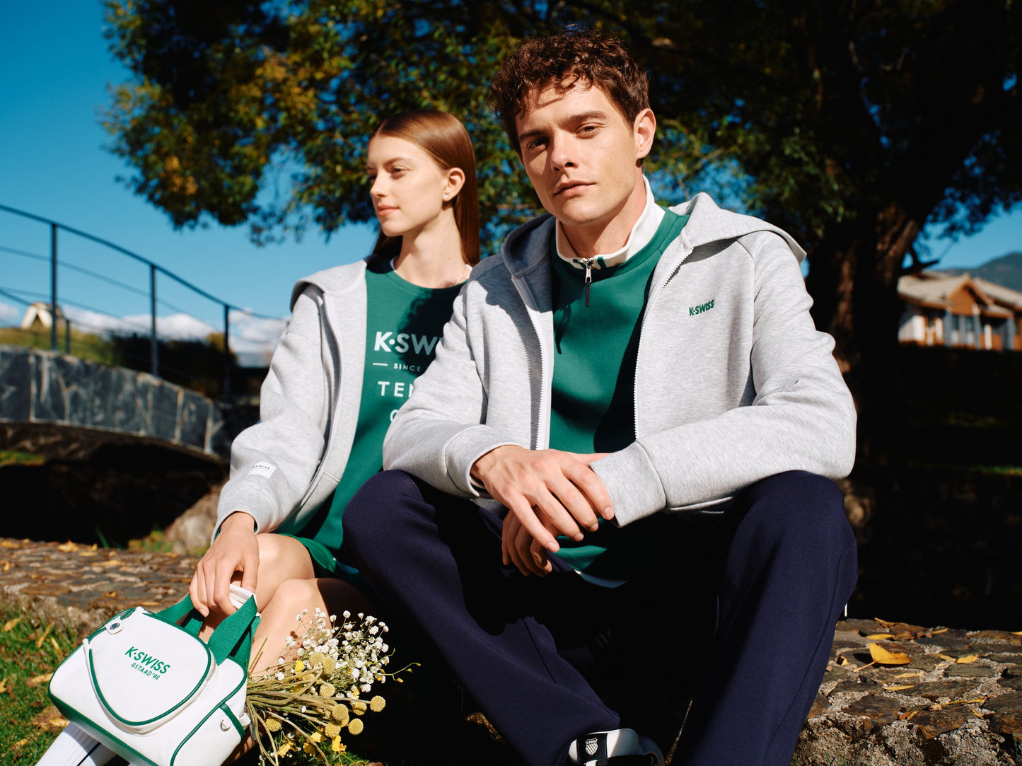 KNIT HOODIE JACKET 女士 連帽外套