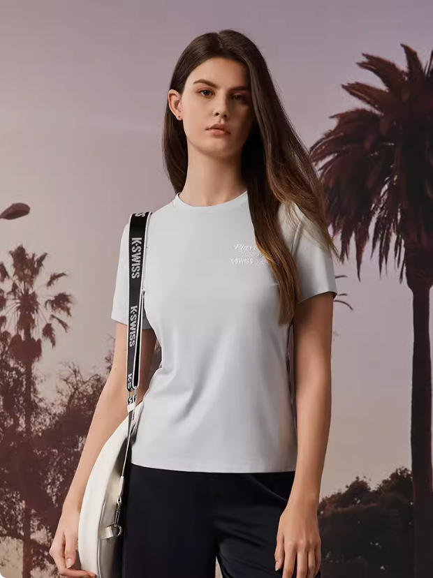 SHORT SLEEVE T-SHIRT 女士 短袖T恤