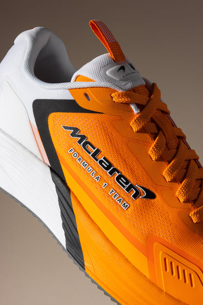 AERO-ACTIVE II X McLAREN F1 TEAM 男士 運動鞋