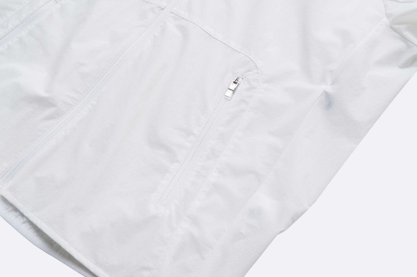 SHORT SLEEVE 女士 運動輕量外套