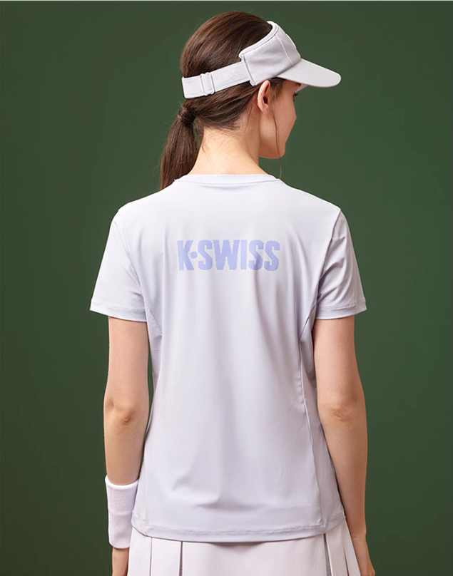 SHORT SLEEVE T-SHIRT 女士 運動T恤