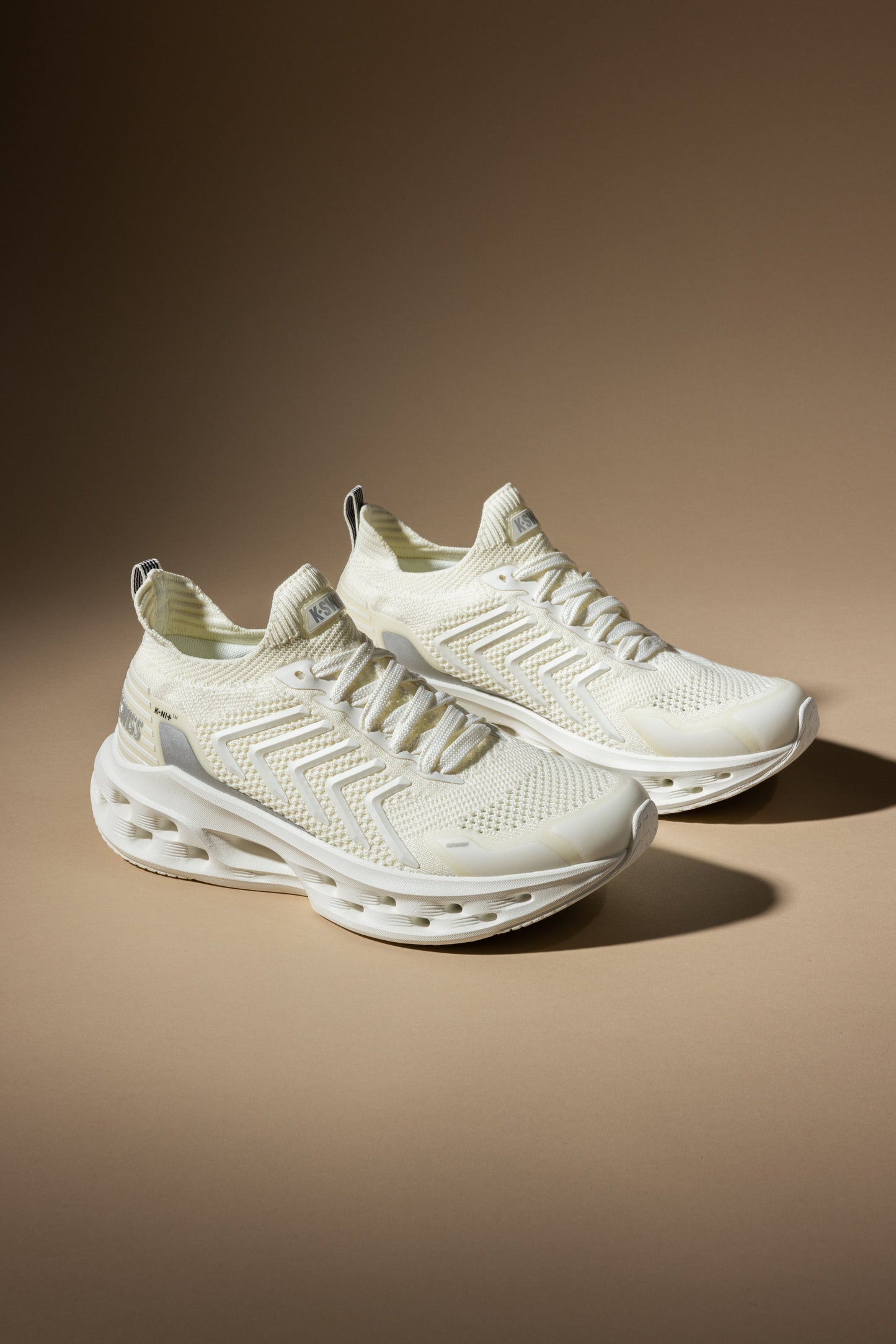 IMPULSE TRAINER 女士 休閒鞋