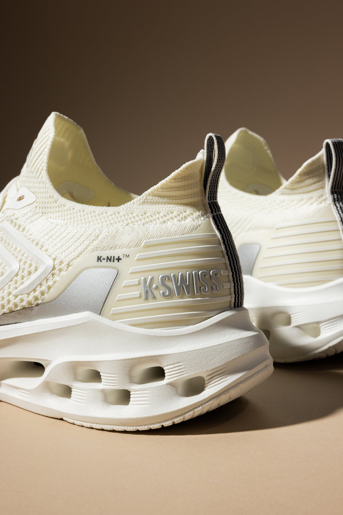 IMPULSE TRAINER 女士 休閒鞋