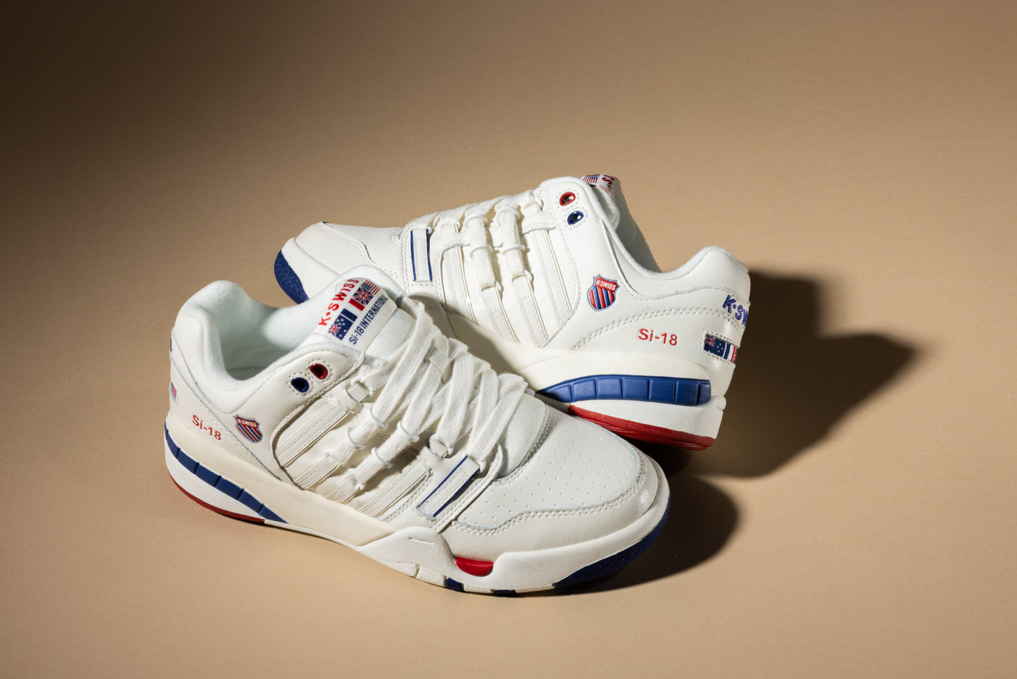 SI-18 INTERNATIONAL C 女士 休閒鞋