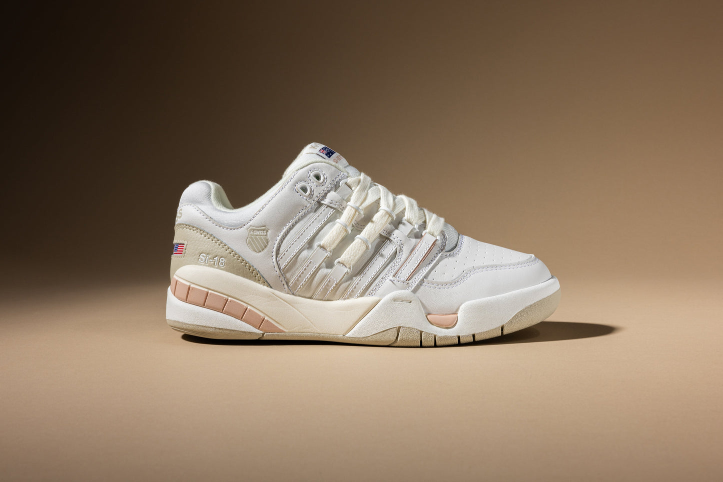 SI-18 INTERNATIONAL C 女士 休閒鞋