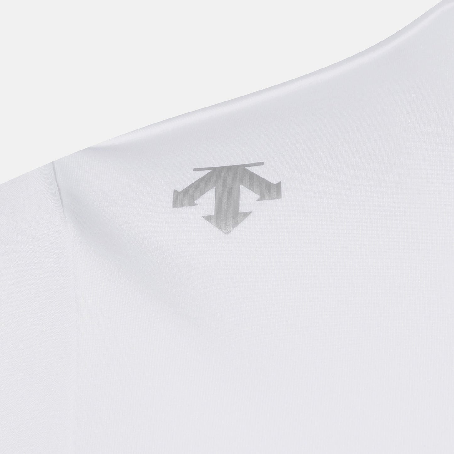 WOMENS ESSENCIAL HALF SLEEVE T-SHIRTS 女士 運動上衣