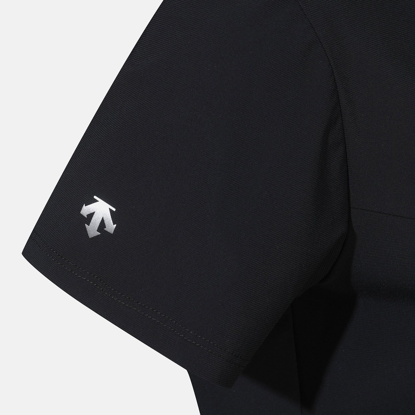 WOMENS REGULAR FIT SEMICROP HALF SLEEVET-SHIRTS 女士 中短版運動上衣