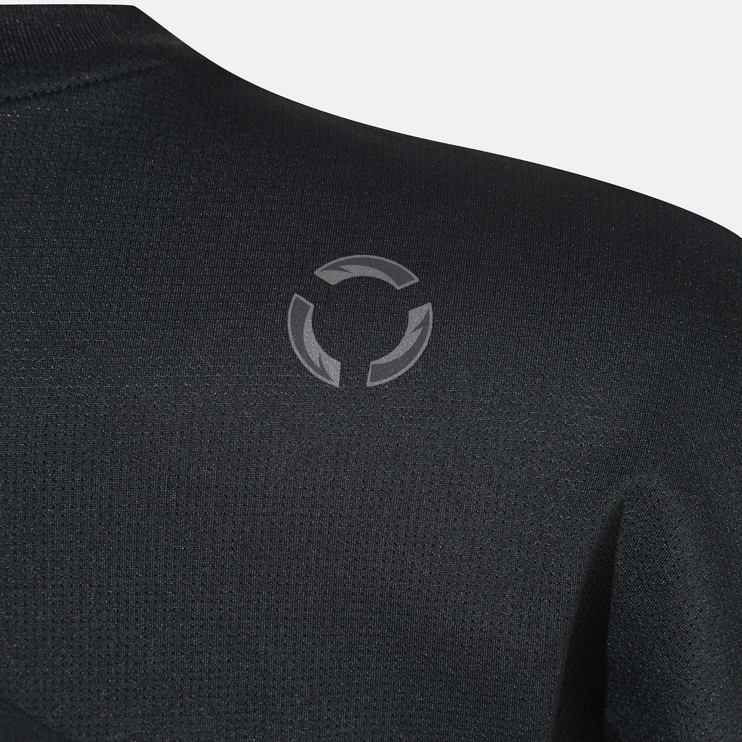 RUNNING ESSENCIAL HALF SLEEVET-SHIRTS 女士 運動上衣