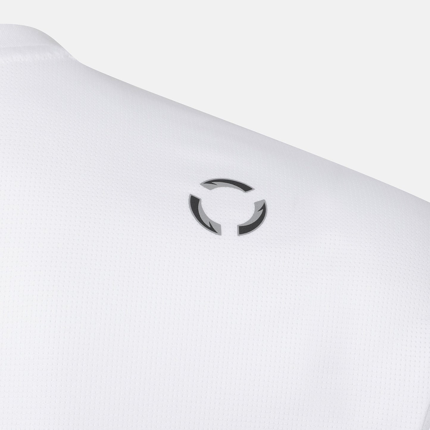 RUNNING ESSENCIAL HALF SLEEVET-SHIRTS 女士 運動上衣