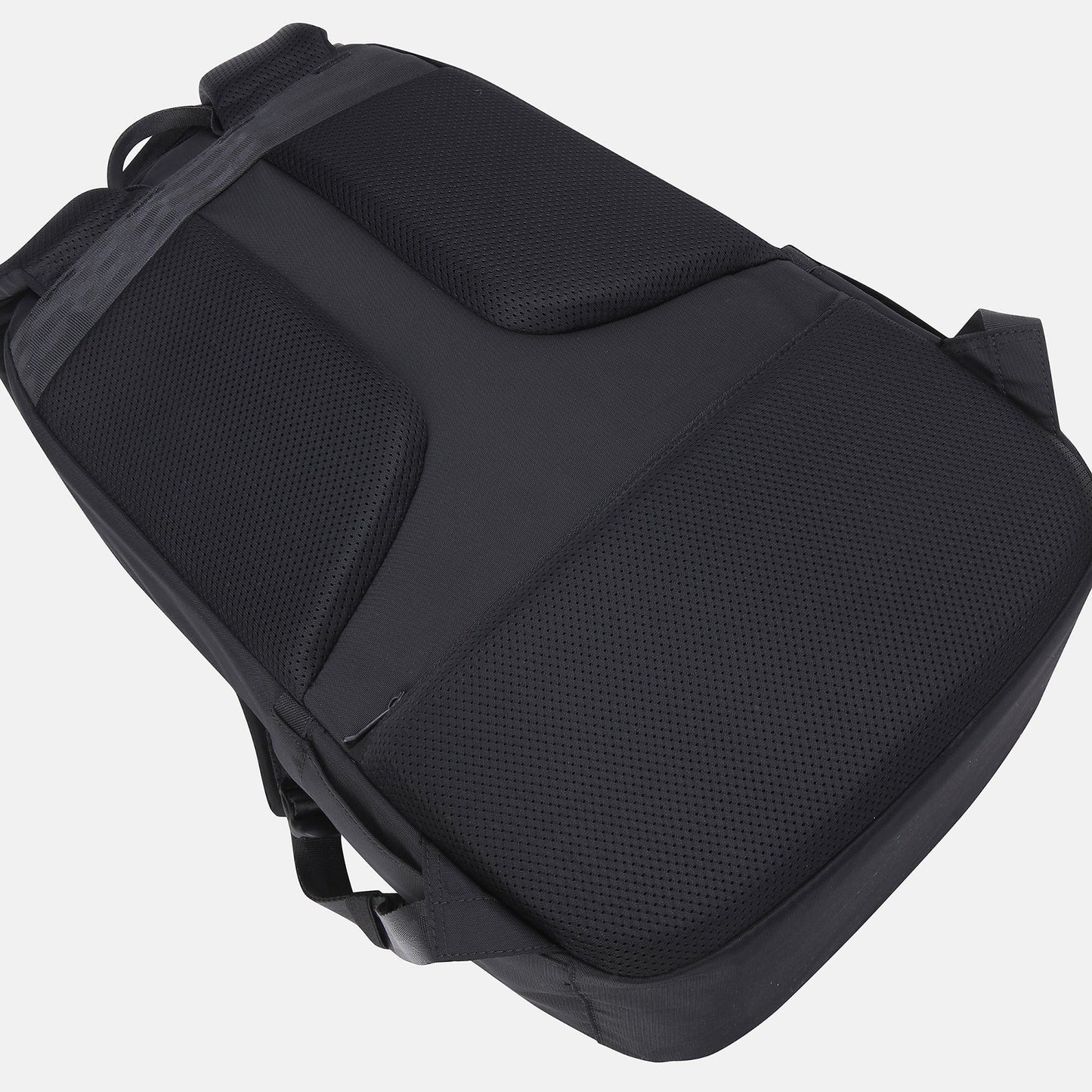 TURNS 2.0 中性 後背包(28L)