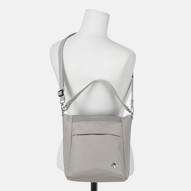 WOMENS ATHLEISURE BUCKET BAG 女士 休閒水桶包