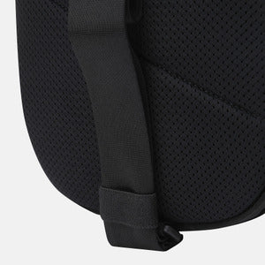 SPAIN SKI TEAM BIG SLING BAG 中性 斜背包