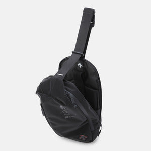 SPAIN SKI TEAM BIG SLING BAG 中性 斜背包