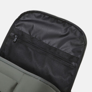 LIGHT SLIM BACKPACK (23L) 中性 後背包