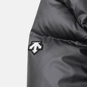 [SWISS SKI] MONOCHROME WAPPEN STAND NECK DOWN JACKET 男士 羽絨外套