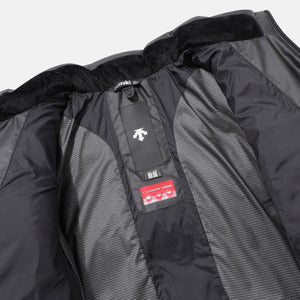 [SWISS SKI] MONOCHROME WAPPEN STAND NECK DOWN JACKET 男士 羽絨外套