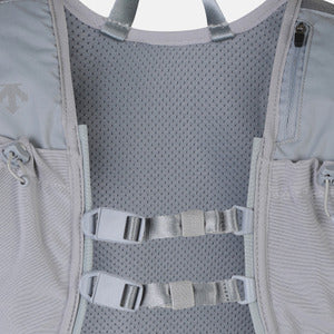 WTW RUNNING BACKPACK (8L) 中性 運動後背包