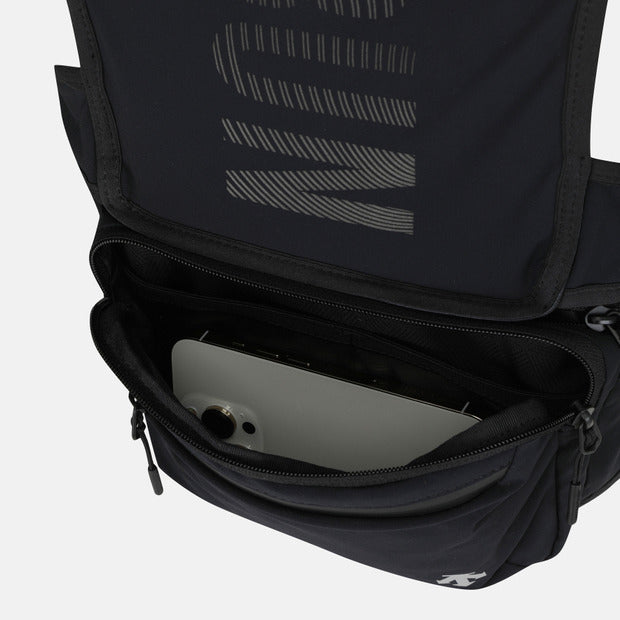 RUNNING TRANSFORM HIP SACK VEST 男士 運動背心